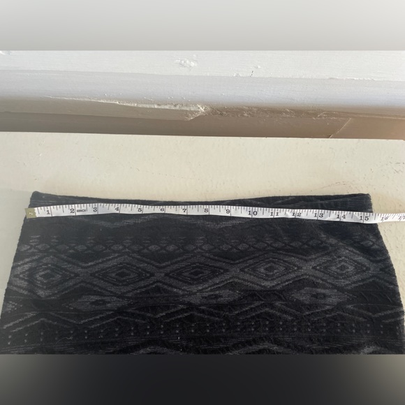 3/25 Black Patterned Only Mini Skirt - Picture 3 of 6